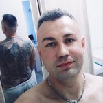 Anton, 35