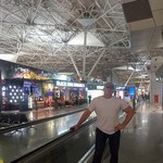 Artem, 44 (2 , 0 )