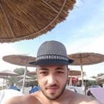 Aris, 32 (2 , 0 )