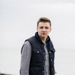 Denis, 31