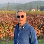 James Robert, 62 (2 , 0 )